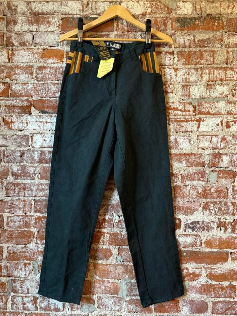 Vintage high waisted jeans